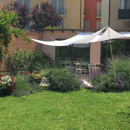 Via Mazzini Bed & Breakfast Bazzano ภายนอก รูปภาพ