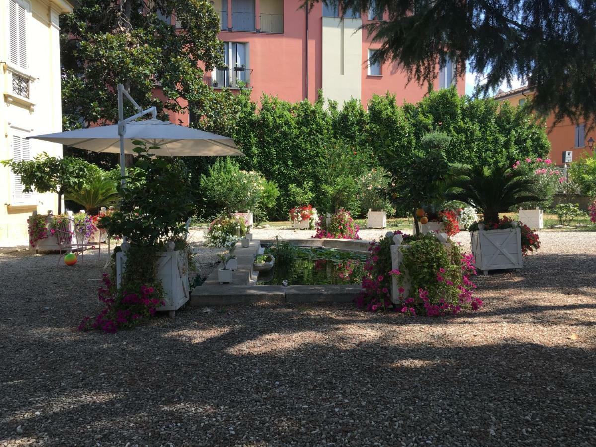 Via Mazzini Bed & Breakfast Bazzano ภายนอก รูปภาพ